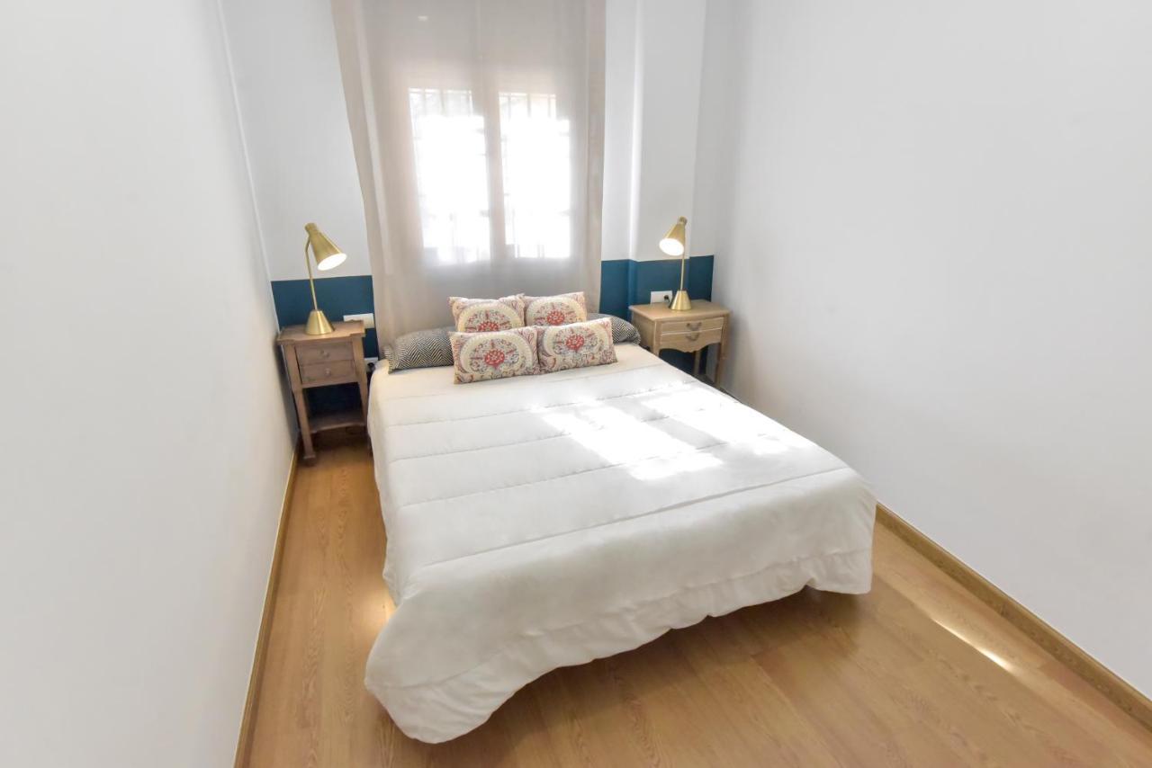 New! Retro Apartment In Central Neighbourhood Sevilla Kültér fotó